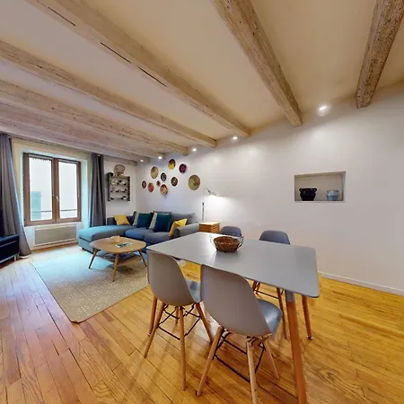 Le Cocon Rousseau - Pretty T2 In Old Town Apartman